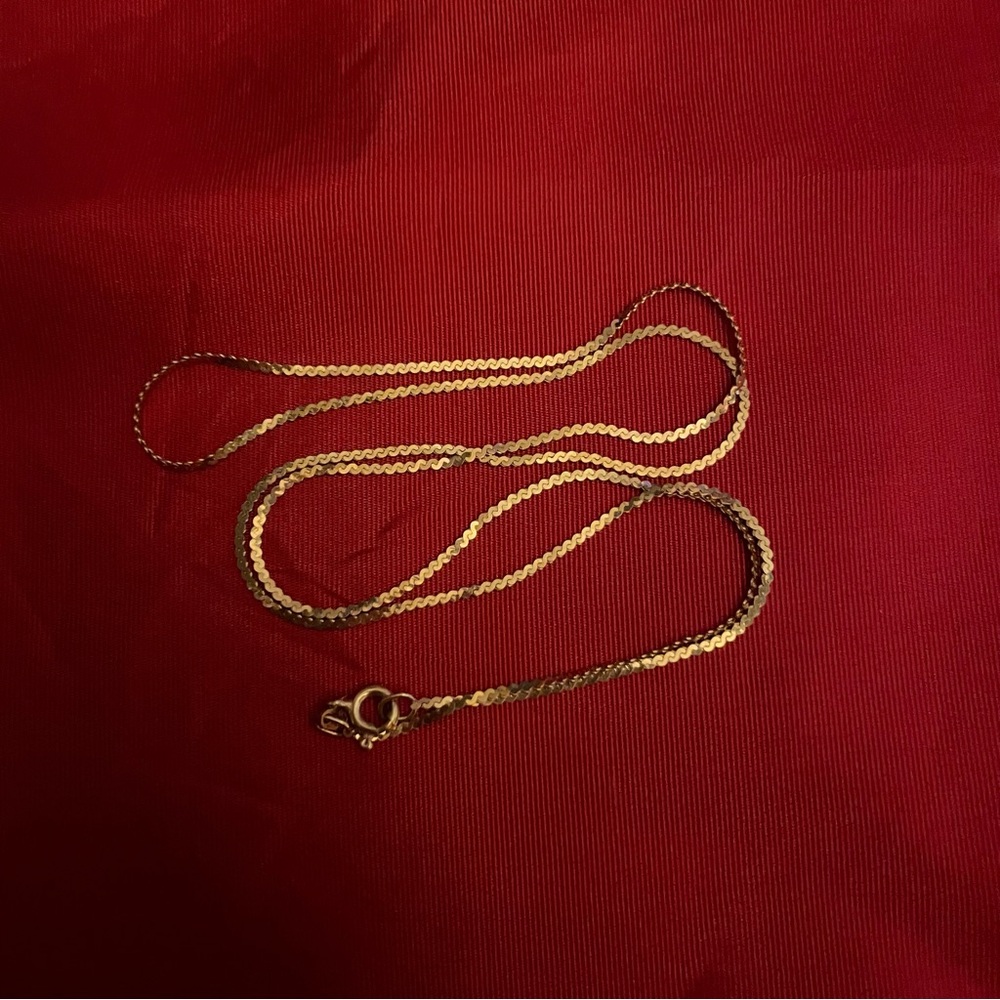 Italian S link style chain 14 k Gold Fine Jewelry